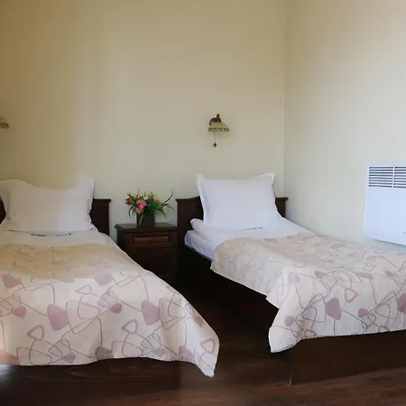 ゲストハウス & Mountain Romance バンスコ