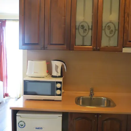 ゲストハウス & Mountain Romance 3*