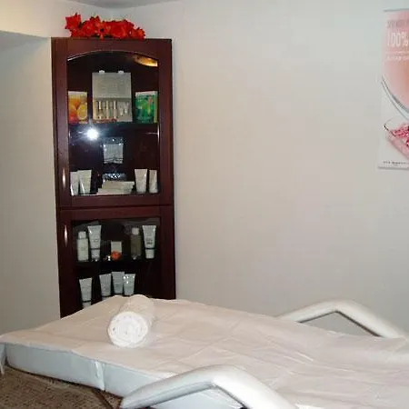 & Mountain Romance بانسكو