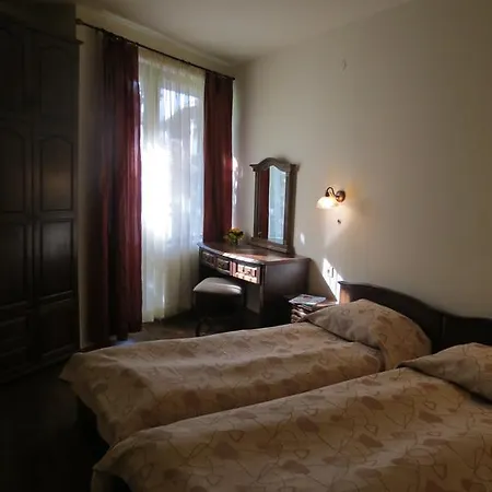 Πανσιόν & Mountain Romance 3*