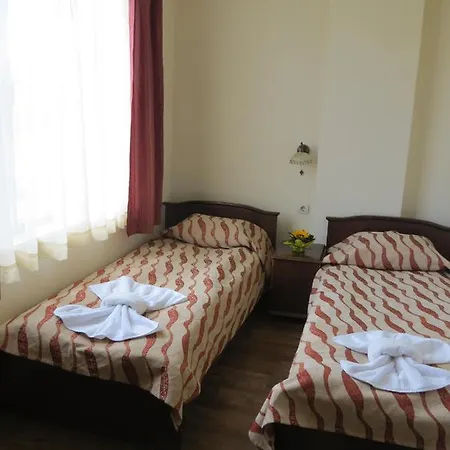 & Mountain Romance بيت ضيافة